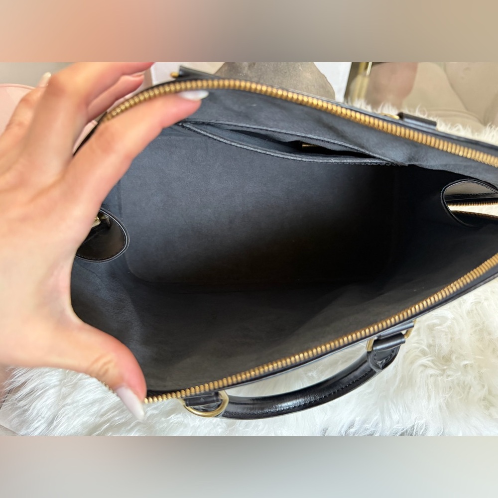 LOUIS VUITTON ALMA MM EPI LEATHER - Picture 11 of 16